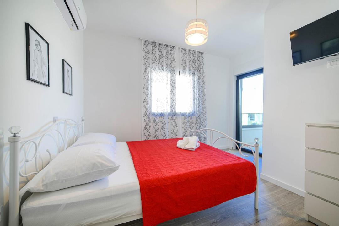 Photo of Bedroom in Srima