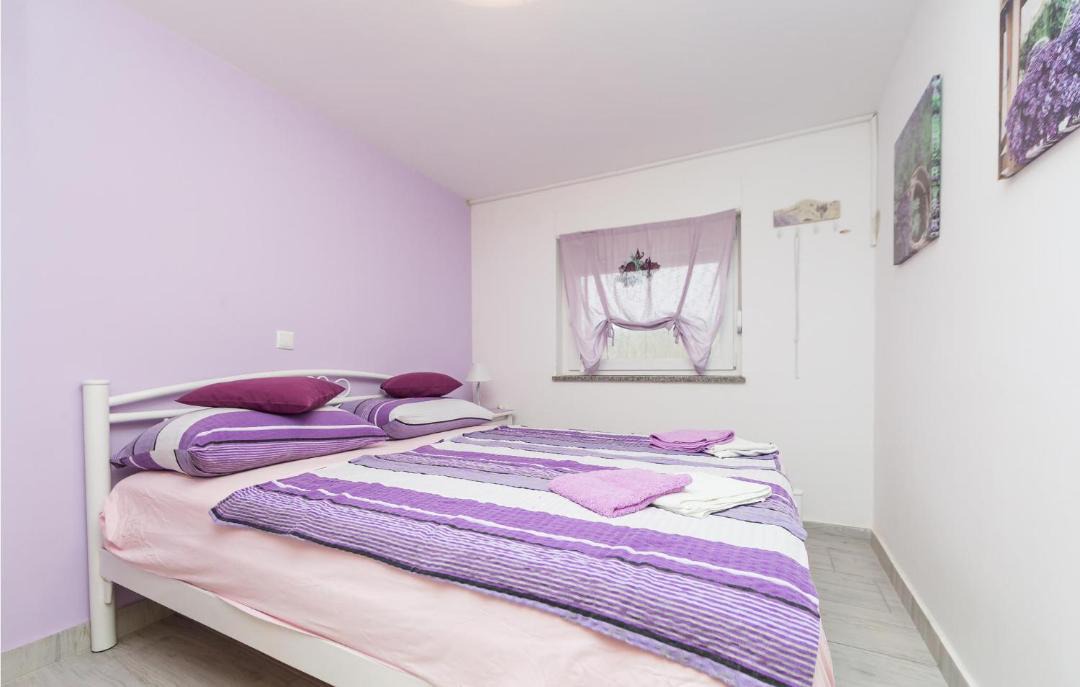 Photo of Bedroom in Garcin