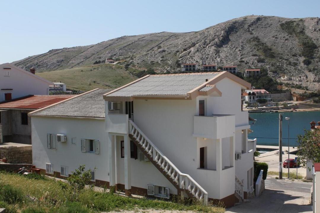 Photo of Others in Metajna