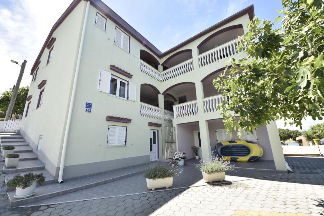 Photo of Buildings in Krusevo
