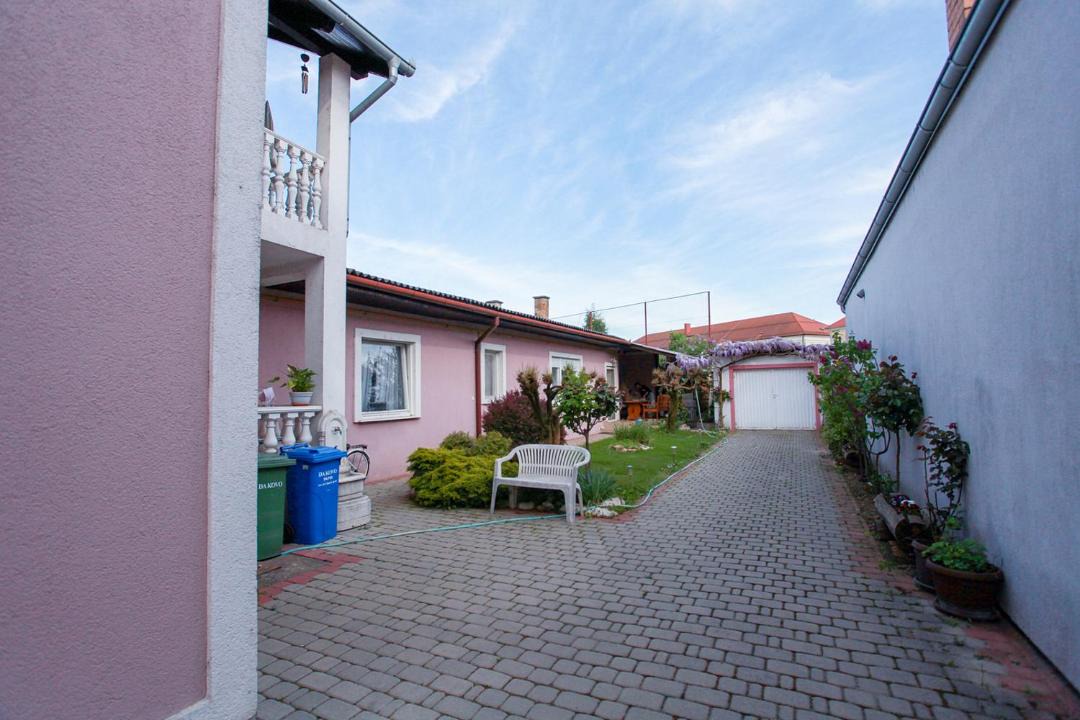 Photo of Others in Dakovo