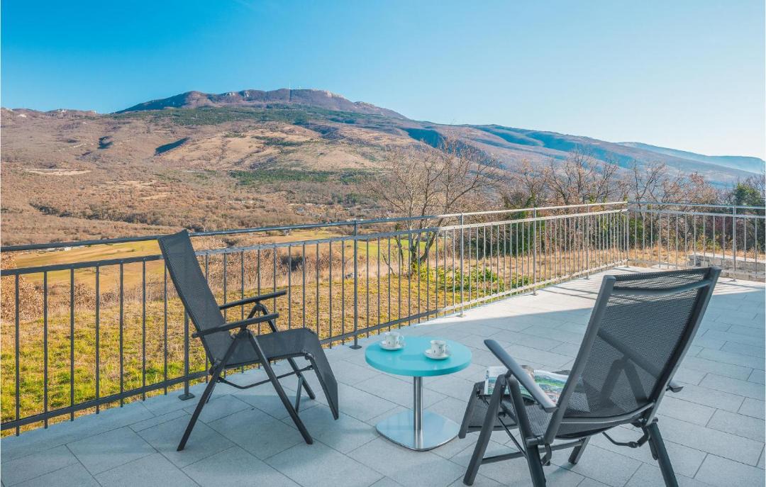 Photo of Patio Balcony in Boljun