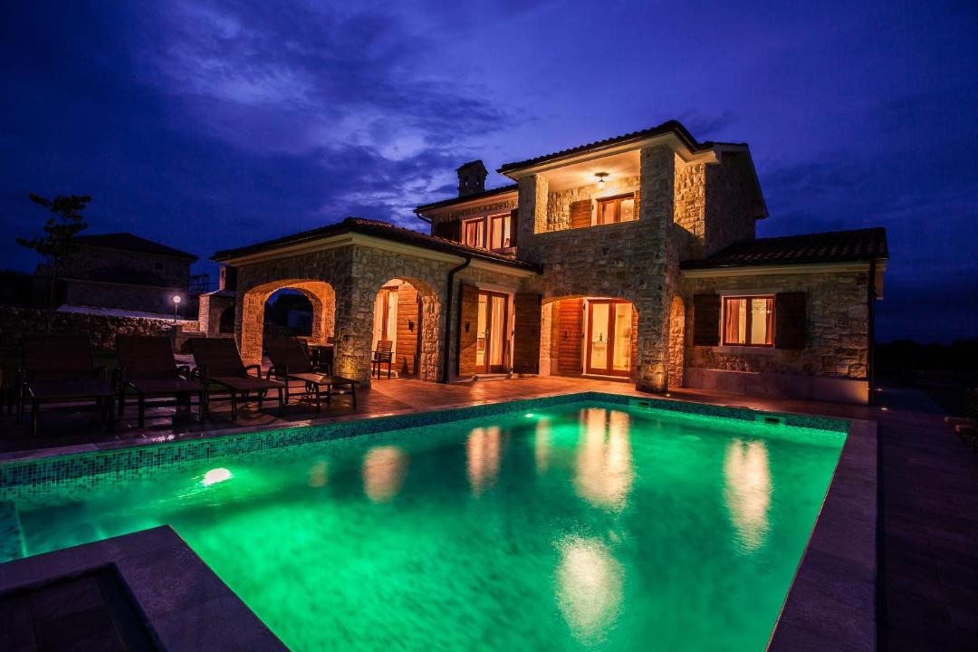 Photo of Outdoor in Vrh
