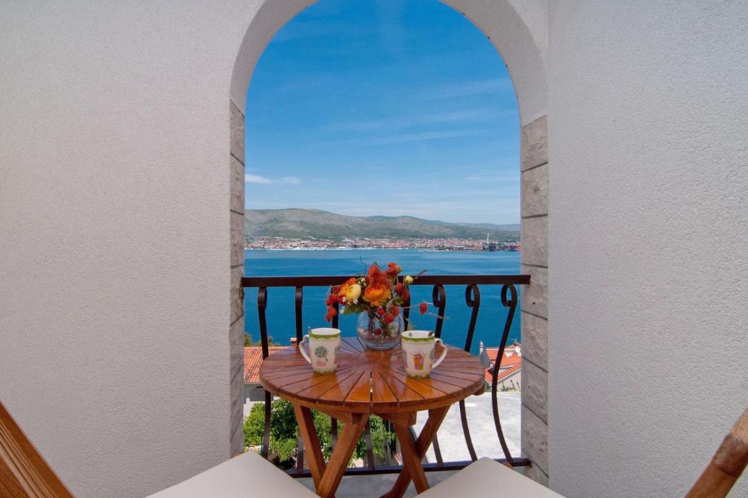 Photo of Patio Balcony in Okrug Donji