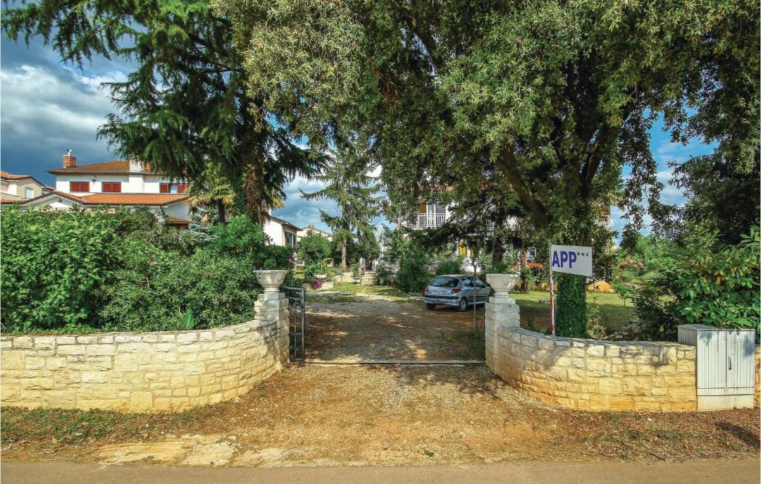Photo of Others in Lovrecica