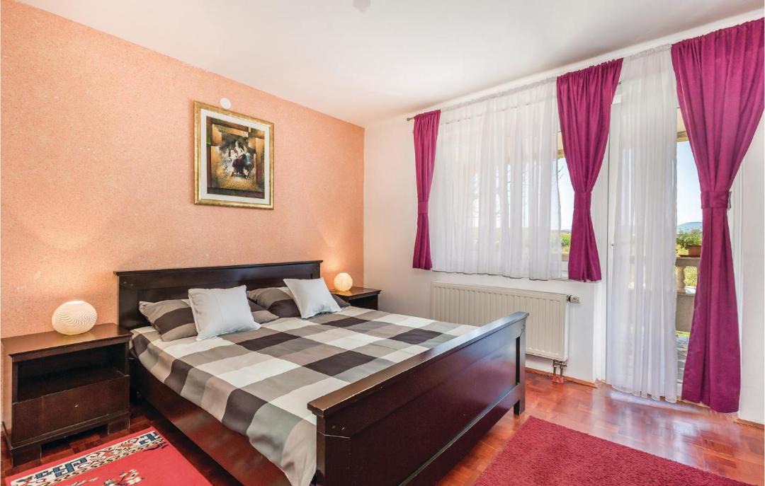 Photo of Others in Karlovac