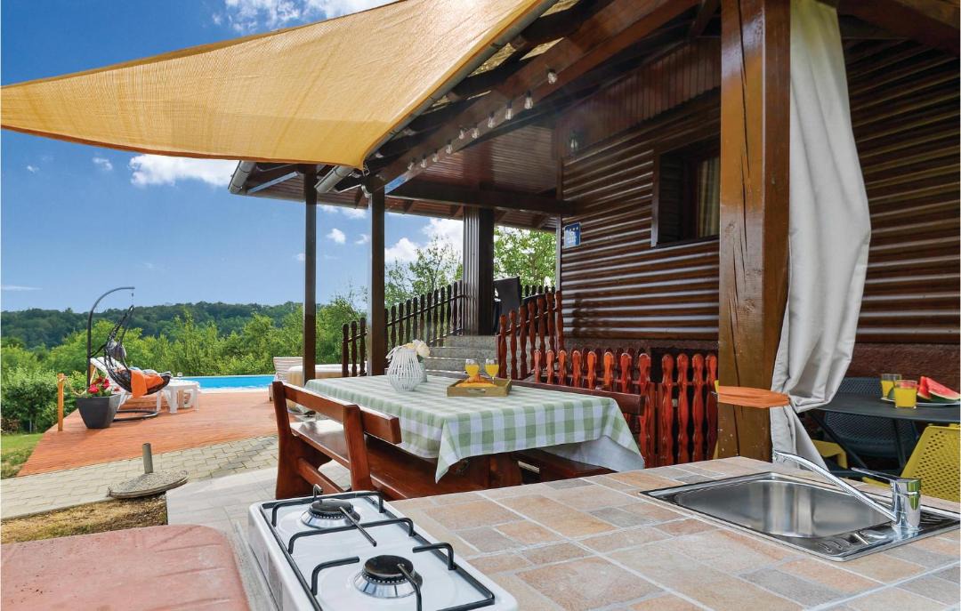 Photo of Patio Balcony in Trstenik Puscanski