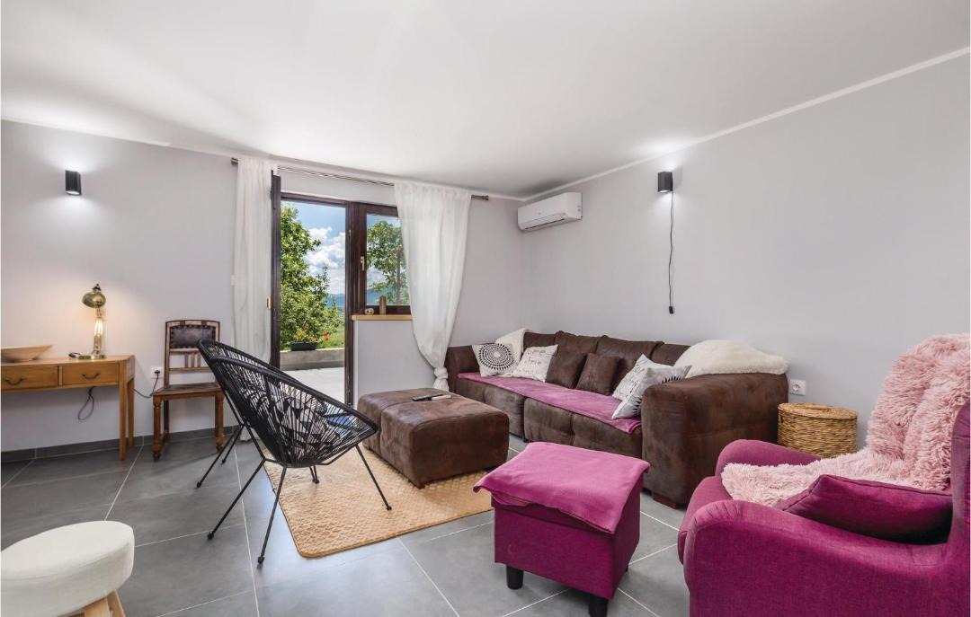 Photo of Livingroom in Plaski