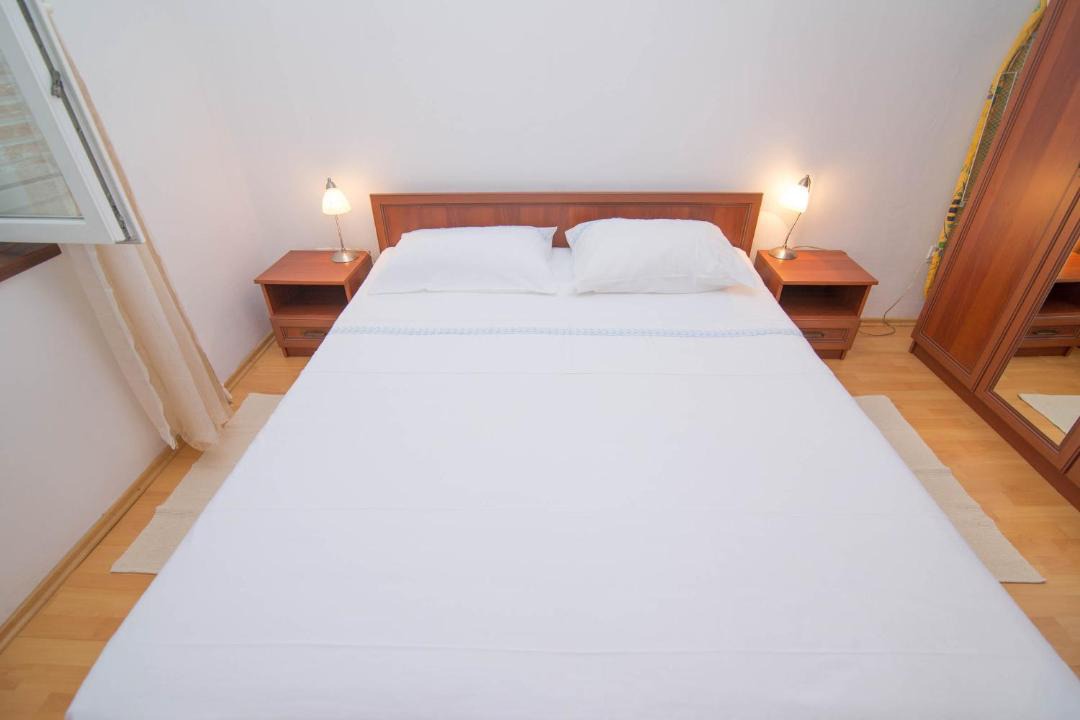 Photo of Bedroom in Cove Murtar