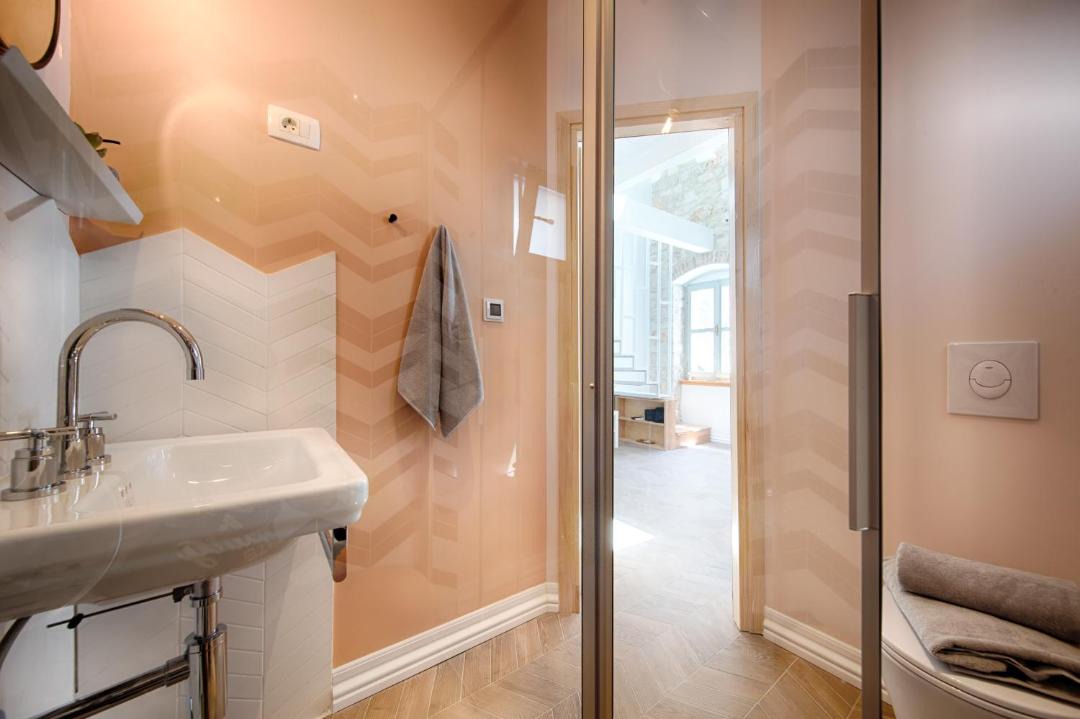 Photo of Bathroom in Vis