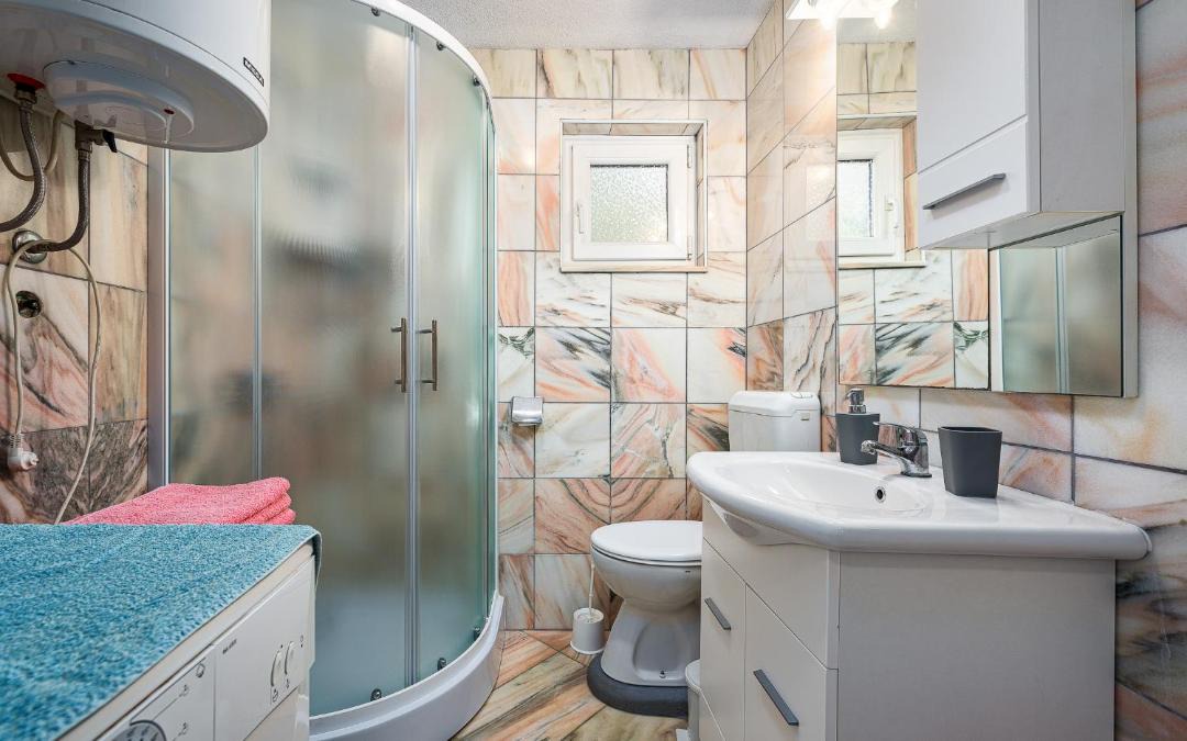 Photo of Bathroom in Zbandaj