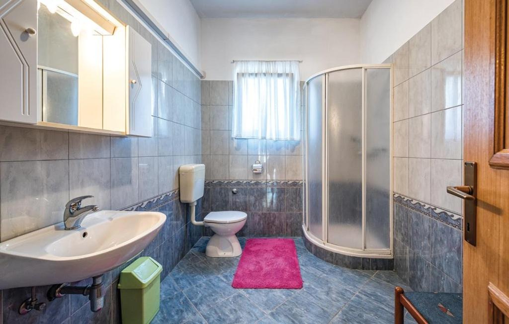 Photo of Bathroom in Kukci