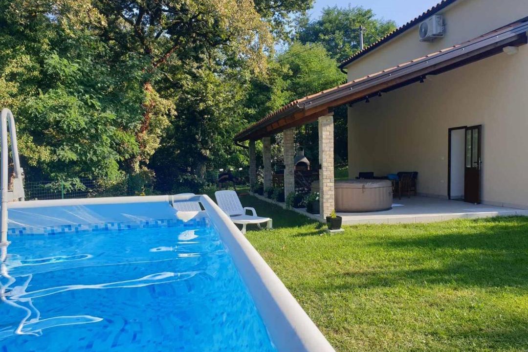 Photo of Outdoor in Pazin