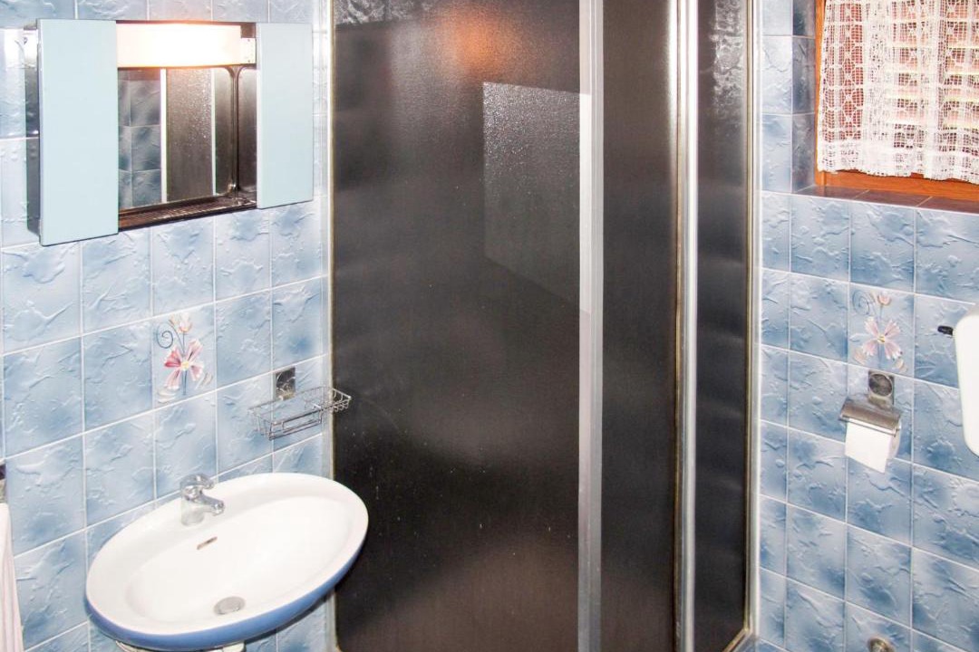 Photo of Bathroom in Laginji