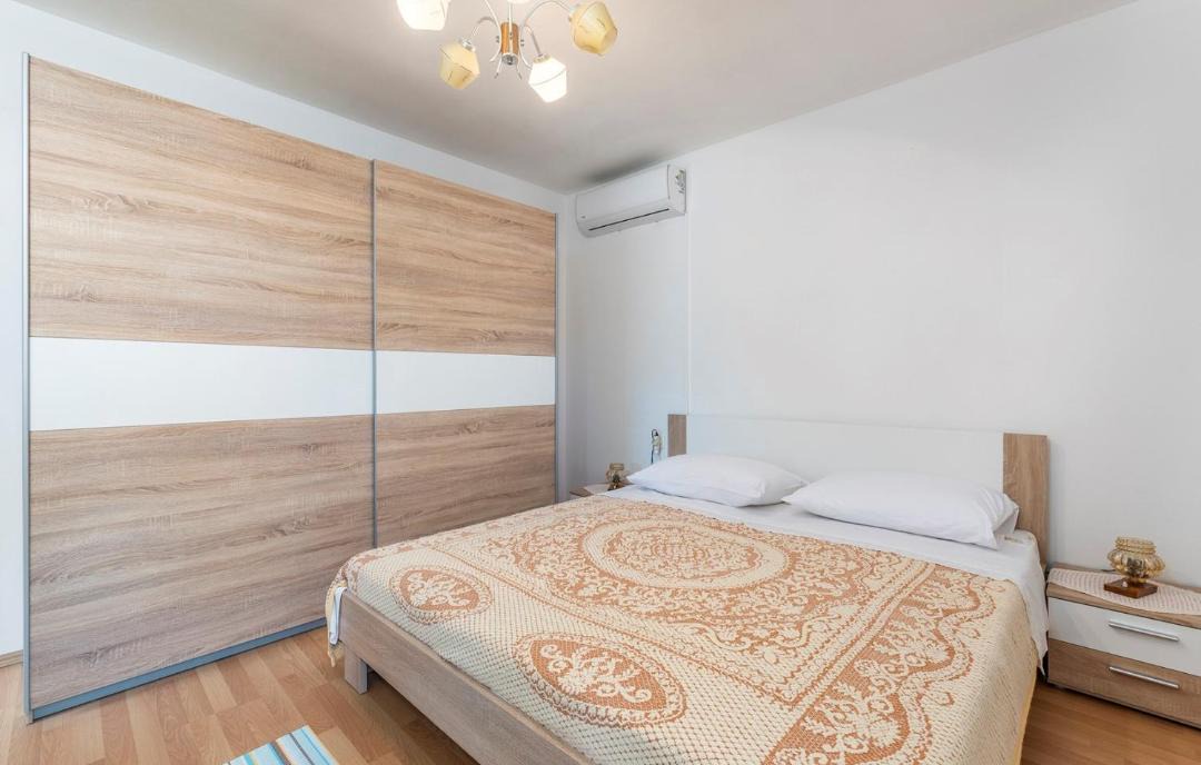 Photo of Bedroom in Tar