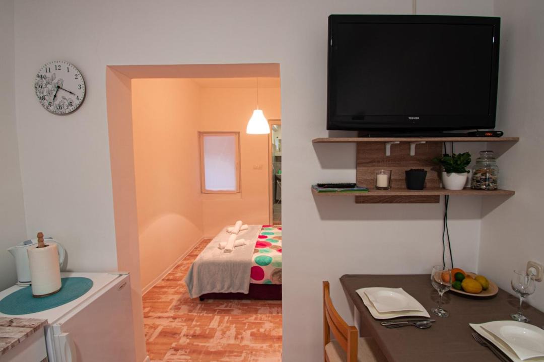 Photo of Livingroom in Cove Parja