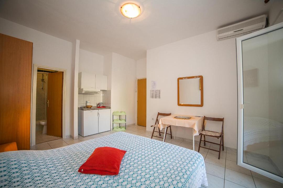 Photo of Bedroom in Povlja