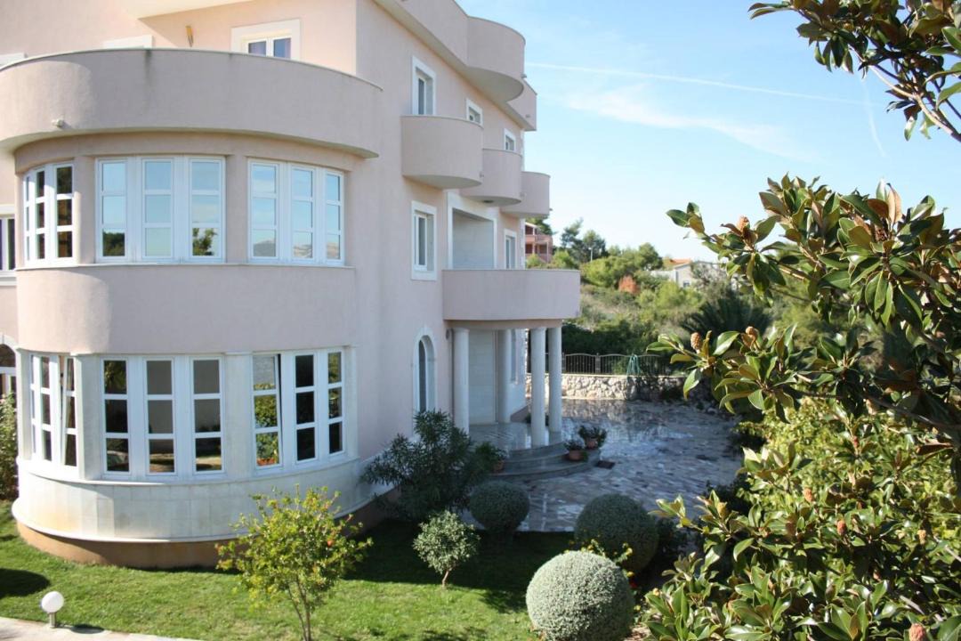 Photo of Buildings in Arbanija