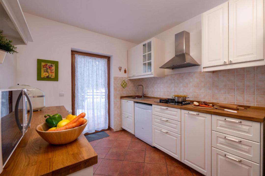 Photo of Kitchen in Vrelo Korenicko