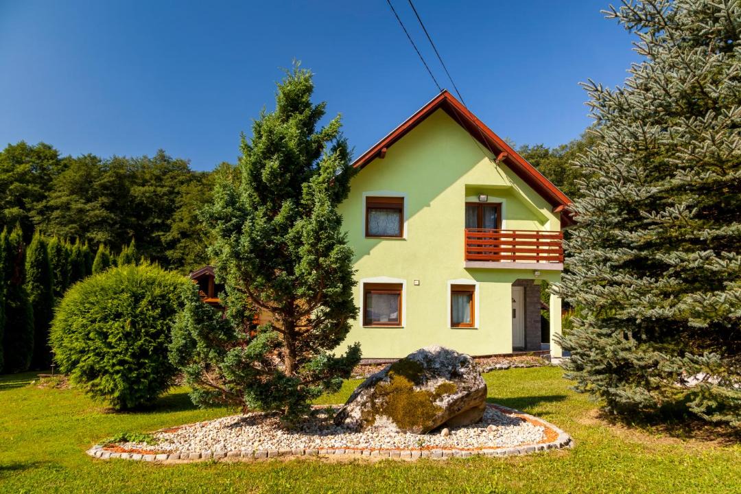 Photo of Others in Brestovac