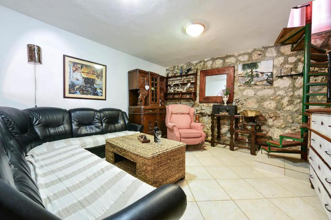 Photo of Livingroom in Banj