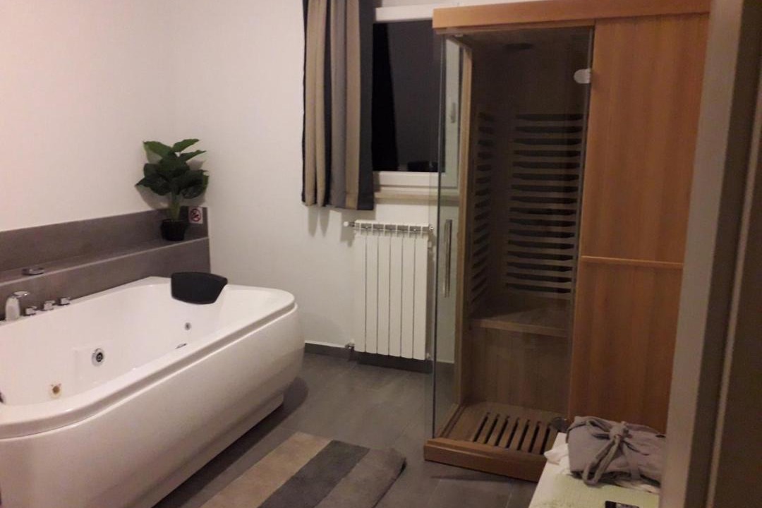 Photo of Bathroom in Seget