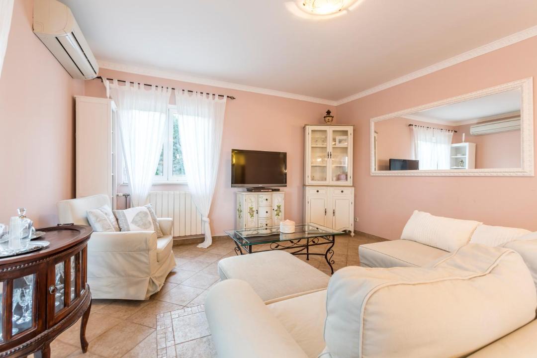 Photo of Livingroom in Rudine