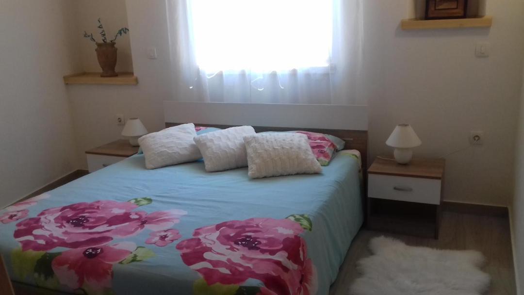 Photo of Bedroom in Burici