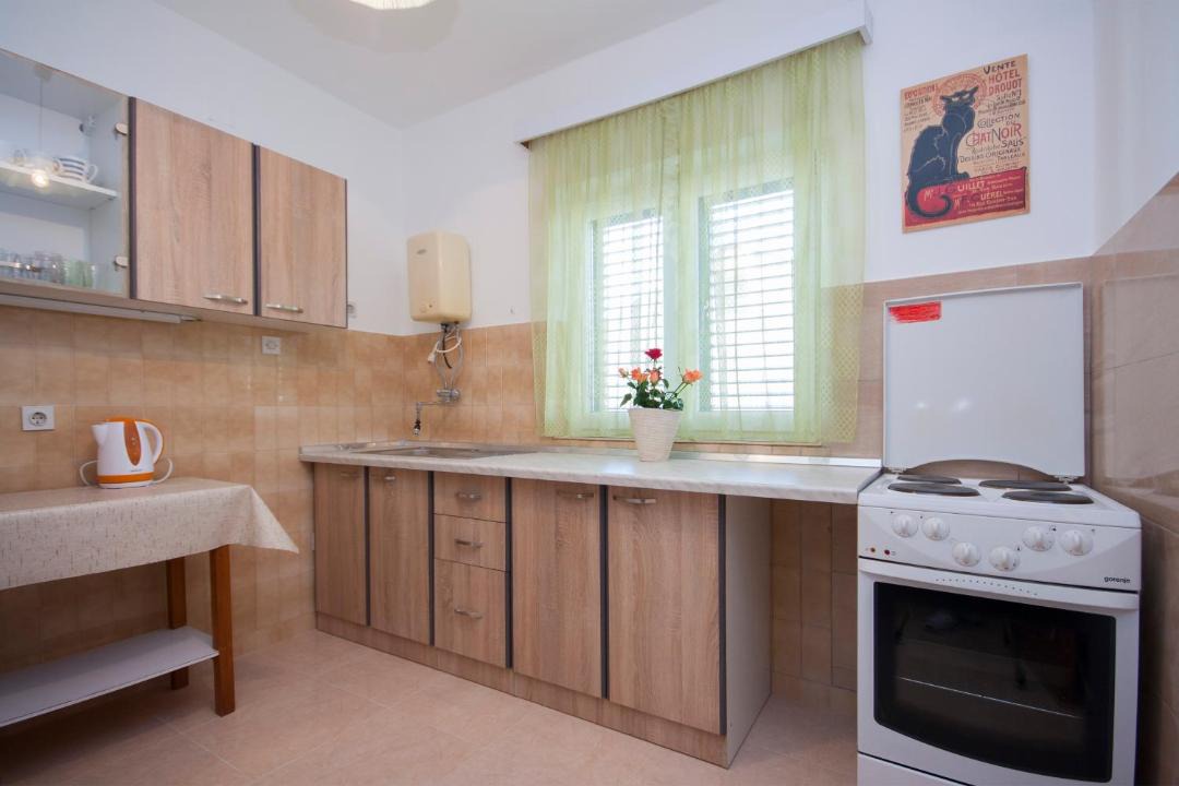 Photo of Kitchen in Brodarica