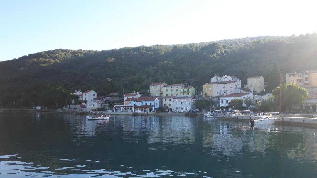 Photo of Others in Valun