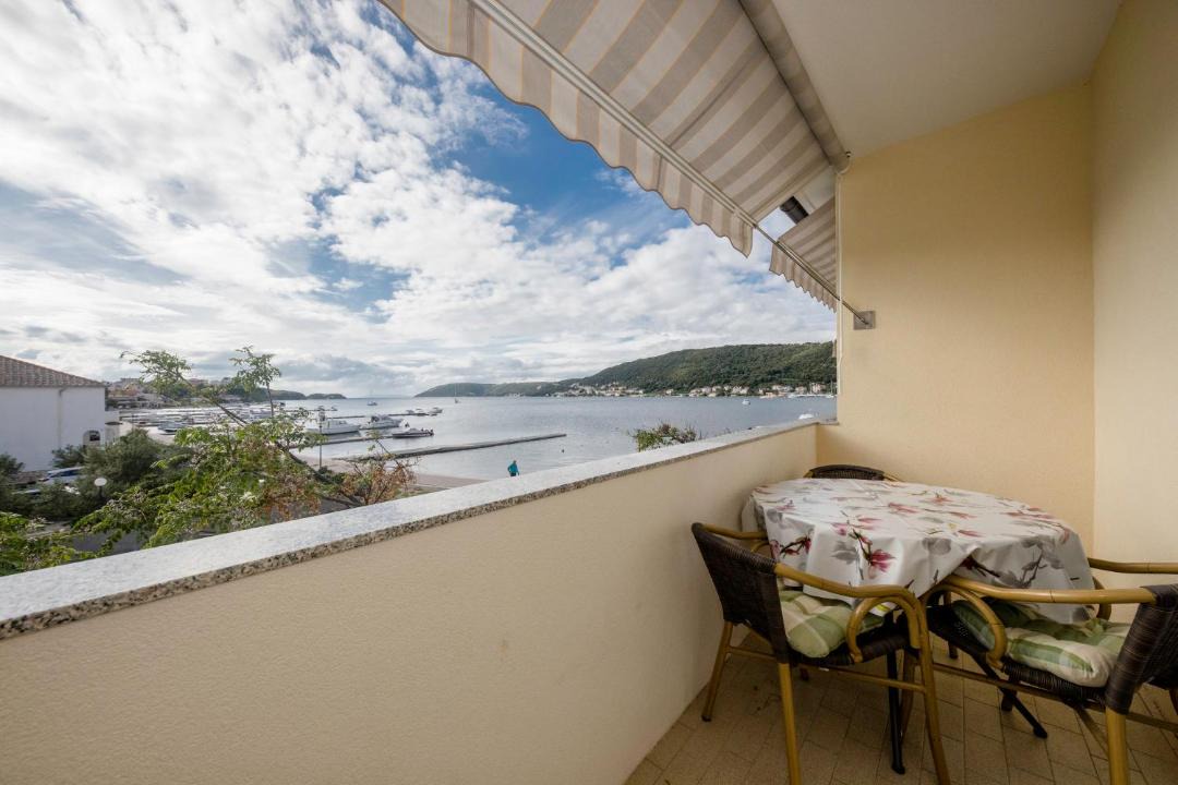 Photo of Patio Balcony in Supetarska Draga