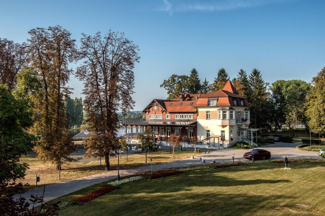 Photo of Others in Karlovac