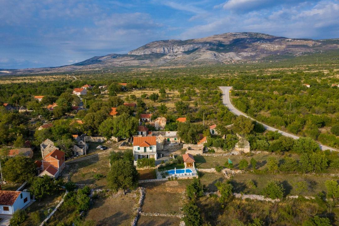 Photo of Buildings in Drnis