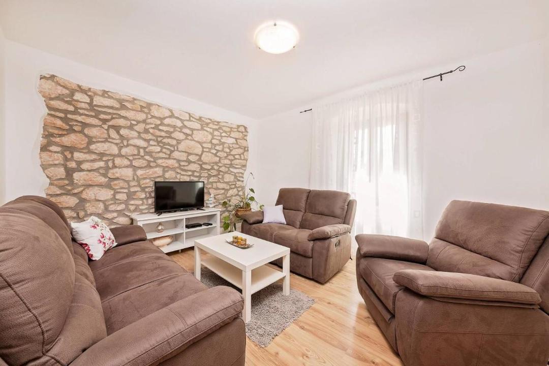 Photo of Livingroom in Sumber