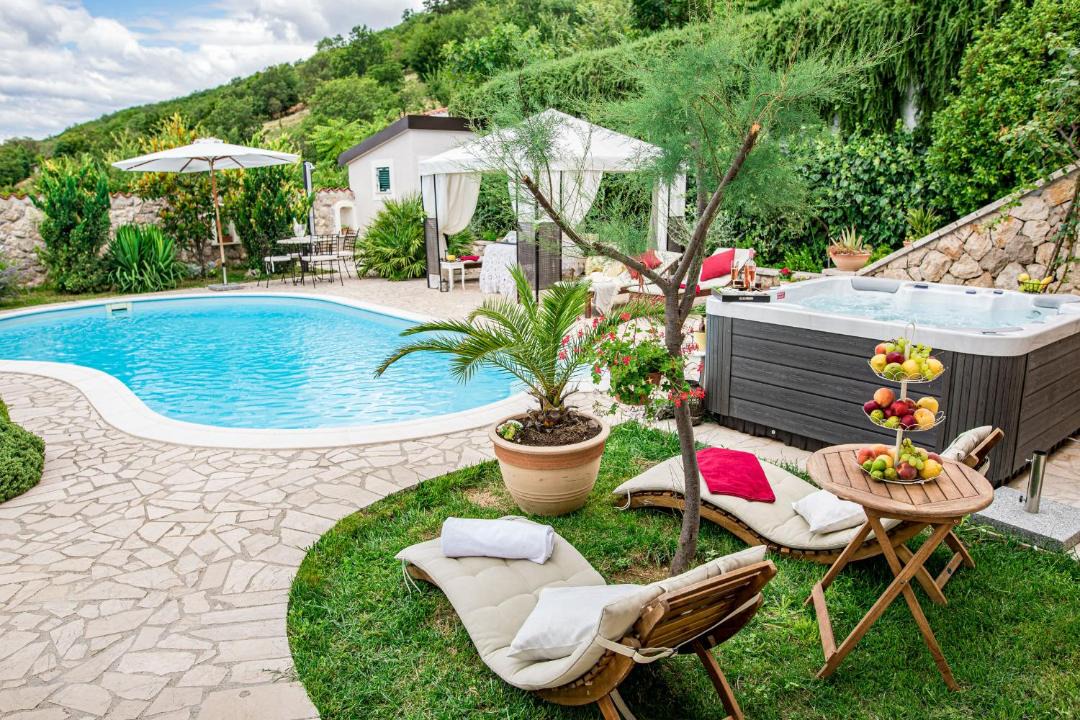 Photo of Outdoor in Sinj
