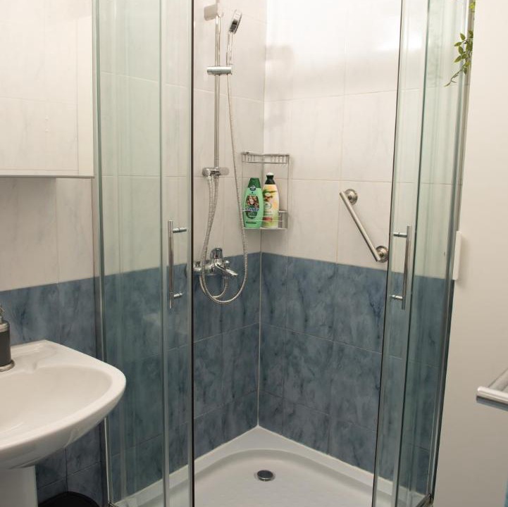Photo of Bathroom in Rubesi