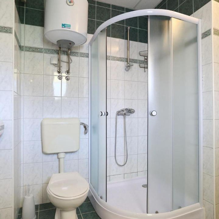 Photo of Bathroom in Tkon