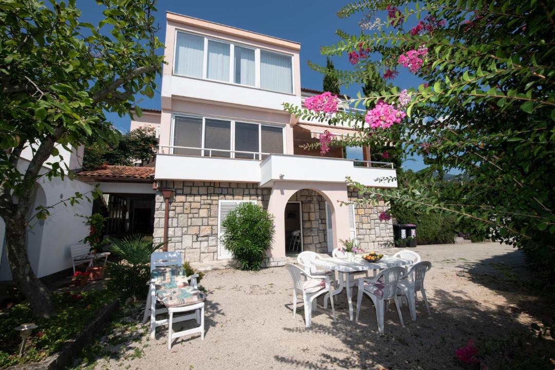 Photo of Buildings in Ika