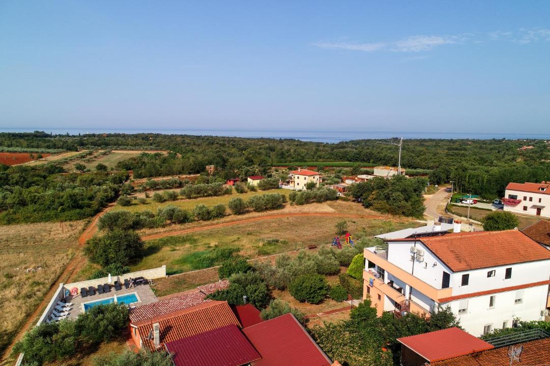 Photo of Others in Babici