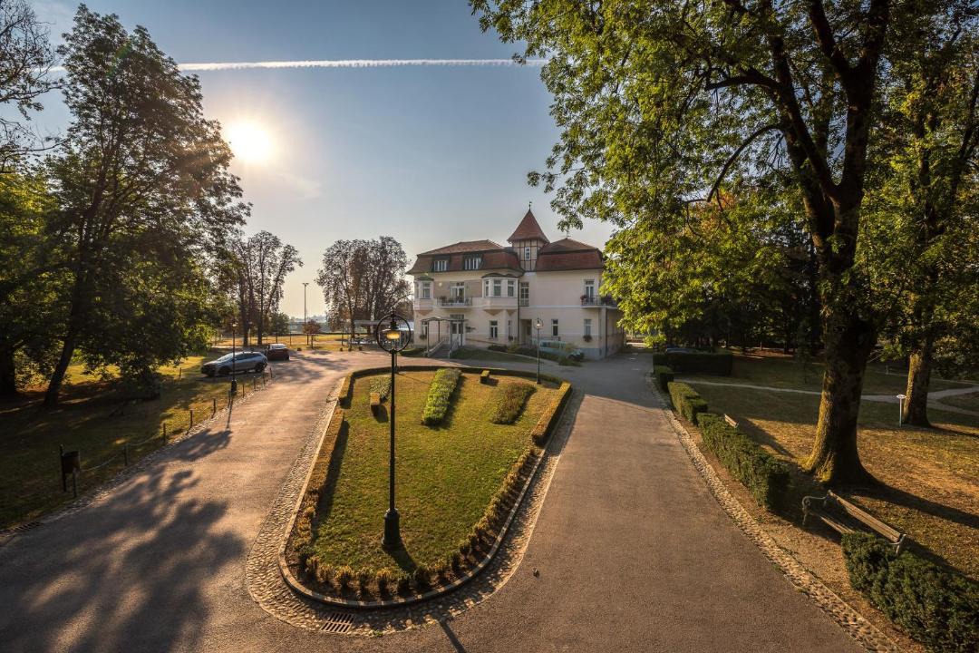 Photo of Others in Karlovac