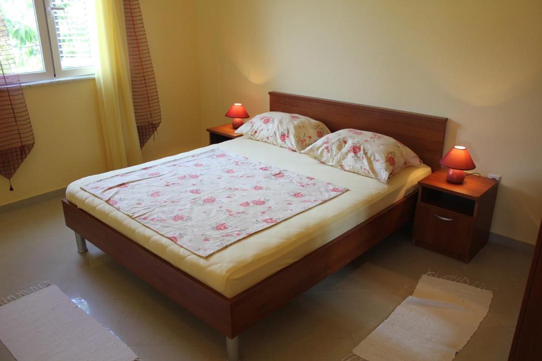 Photo of Bedroom in Muline