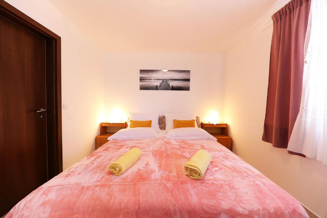 Photo of Bedroom in Rtina