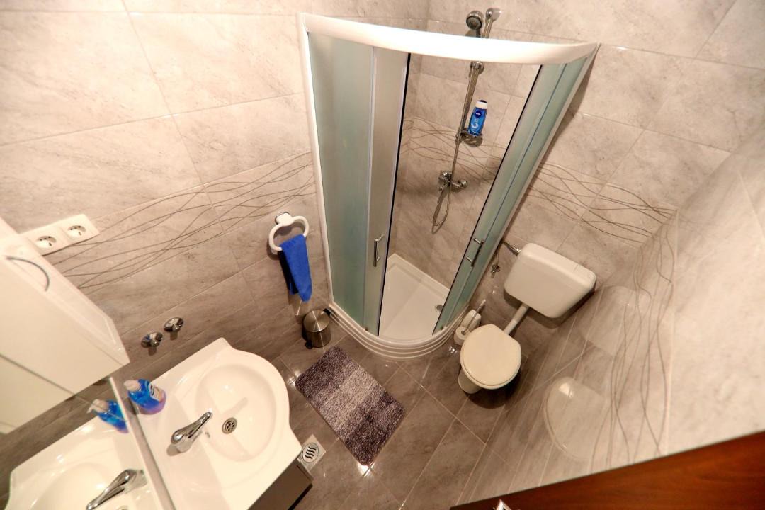 Photo of Bathroom in Rtina