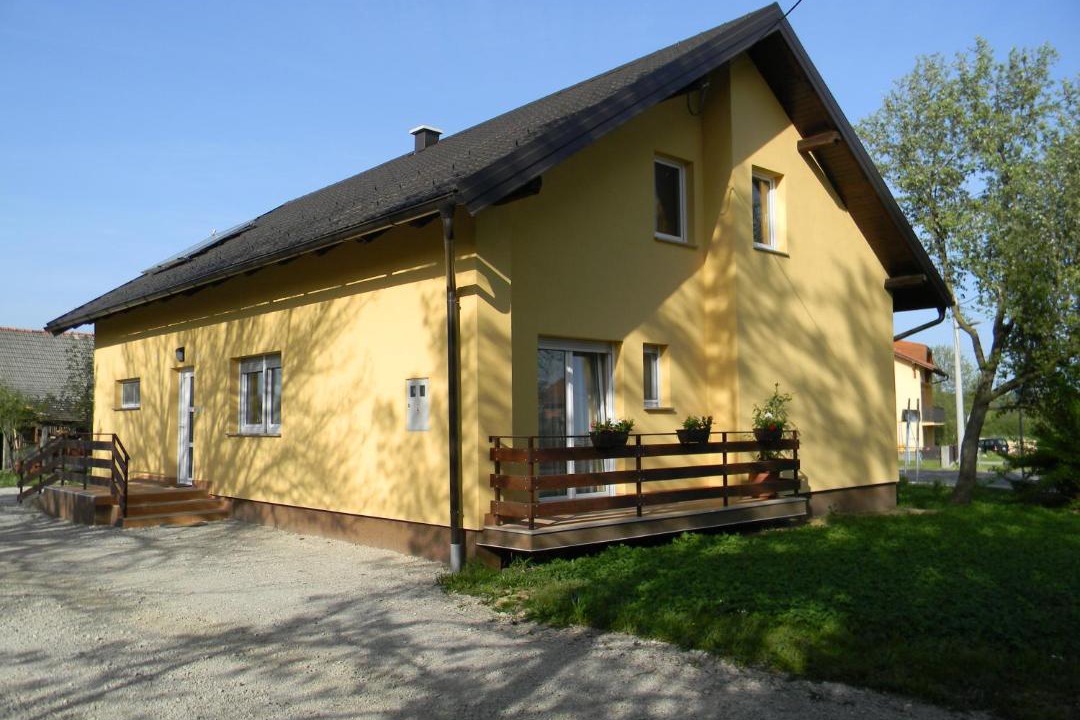 Photo of Buildings in Cvetkovic