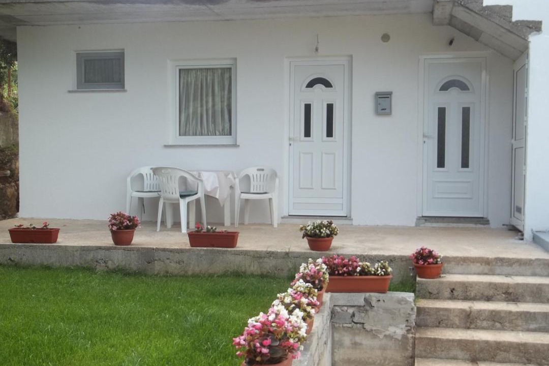 Photo of Buildings in Drace