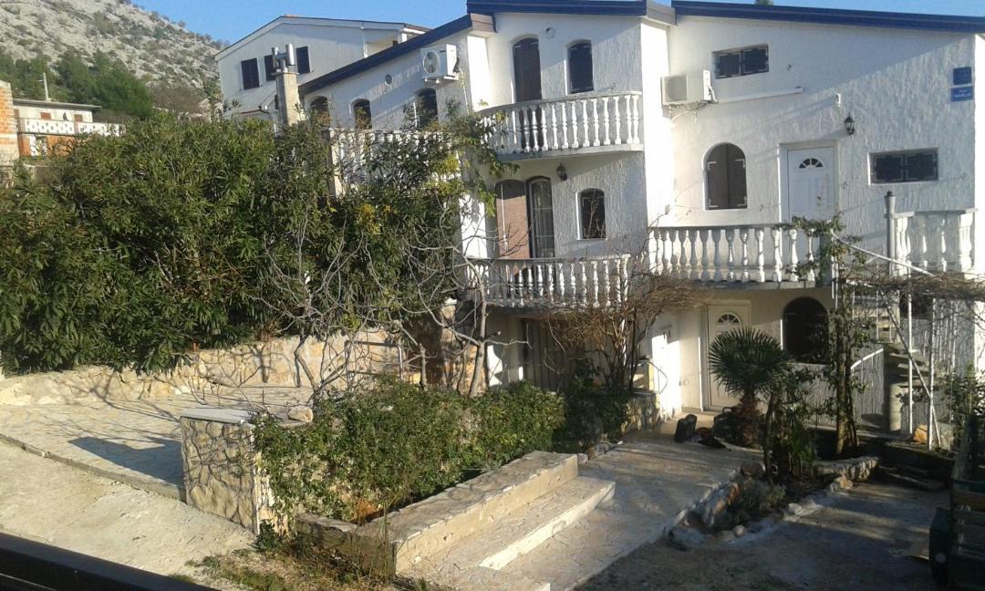 Photo of Others in Starigrad