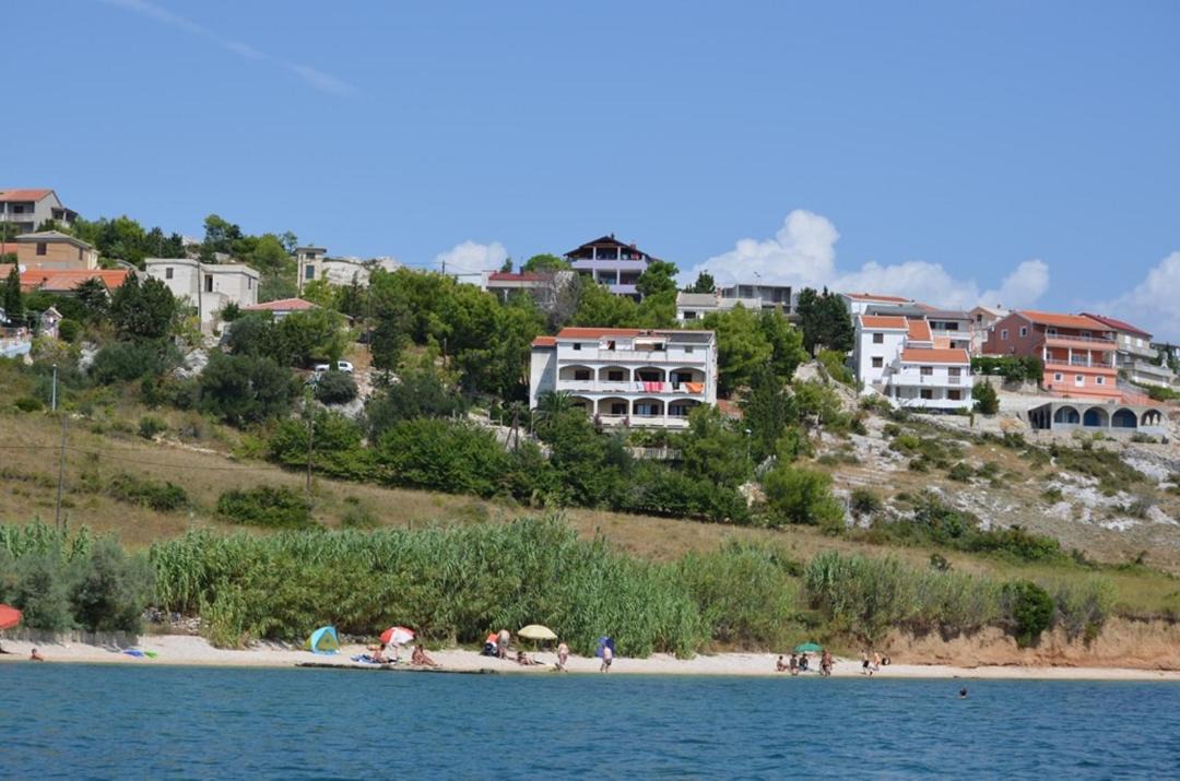 Photo of Others in Smokvica