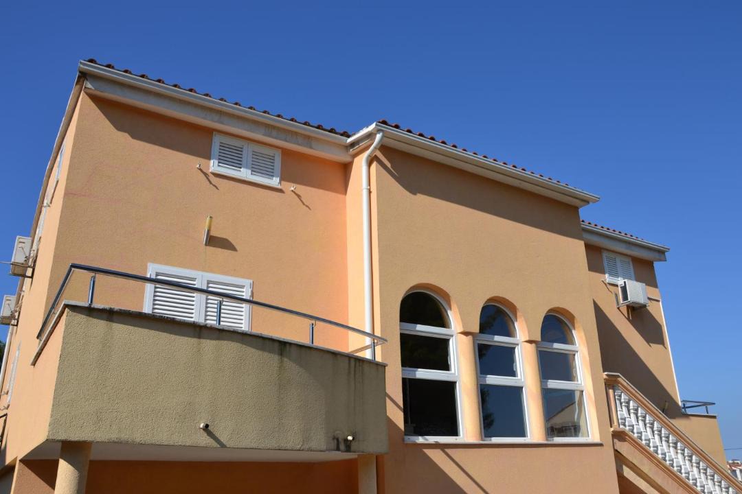 Photo of Buildings in Brodarica