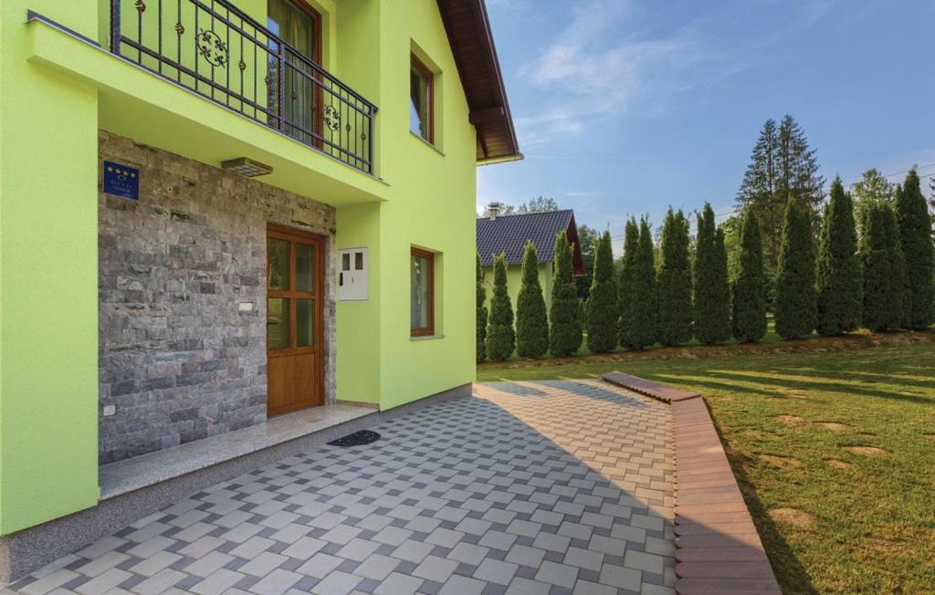 Photo of Others in Brestovac