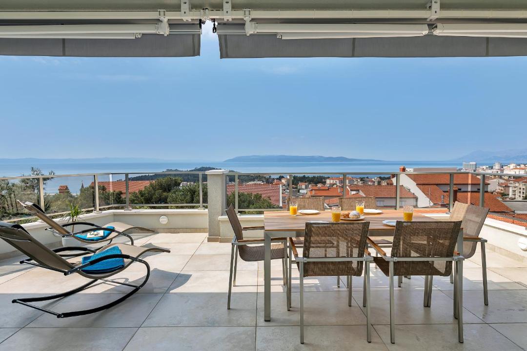 Photo of Patio Balcony in Bidol